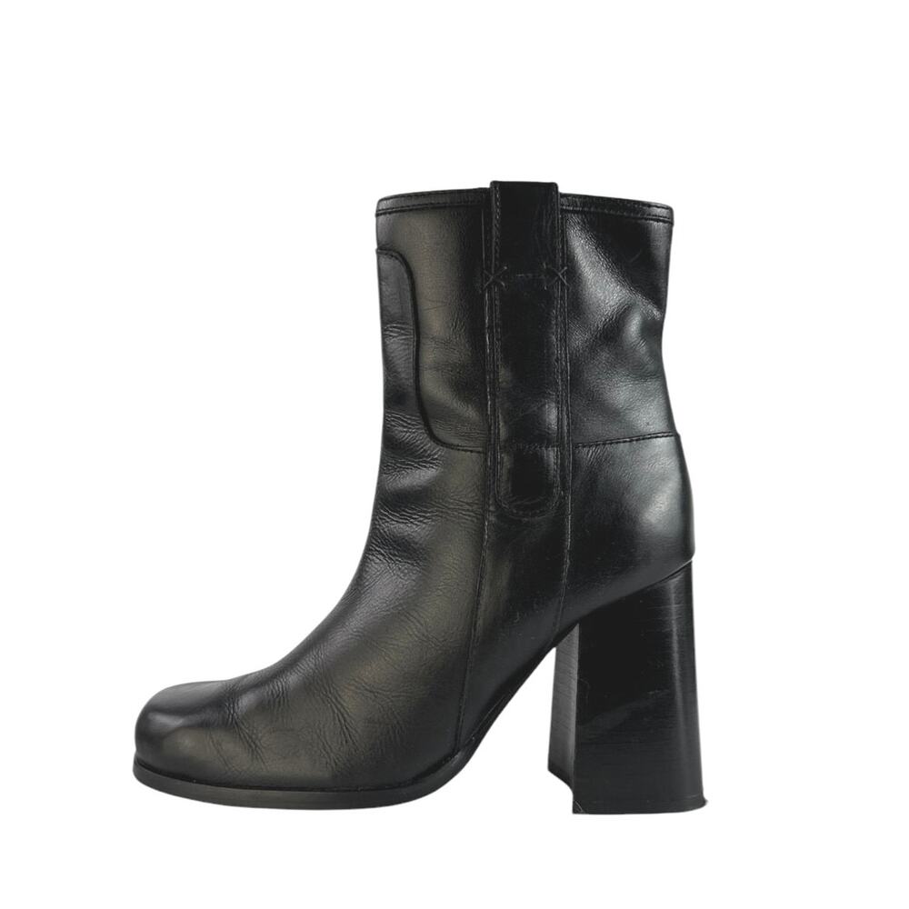 Free People Naomi Women's Black Leather Square Toe Block Heel Zip Ankle Boots 8